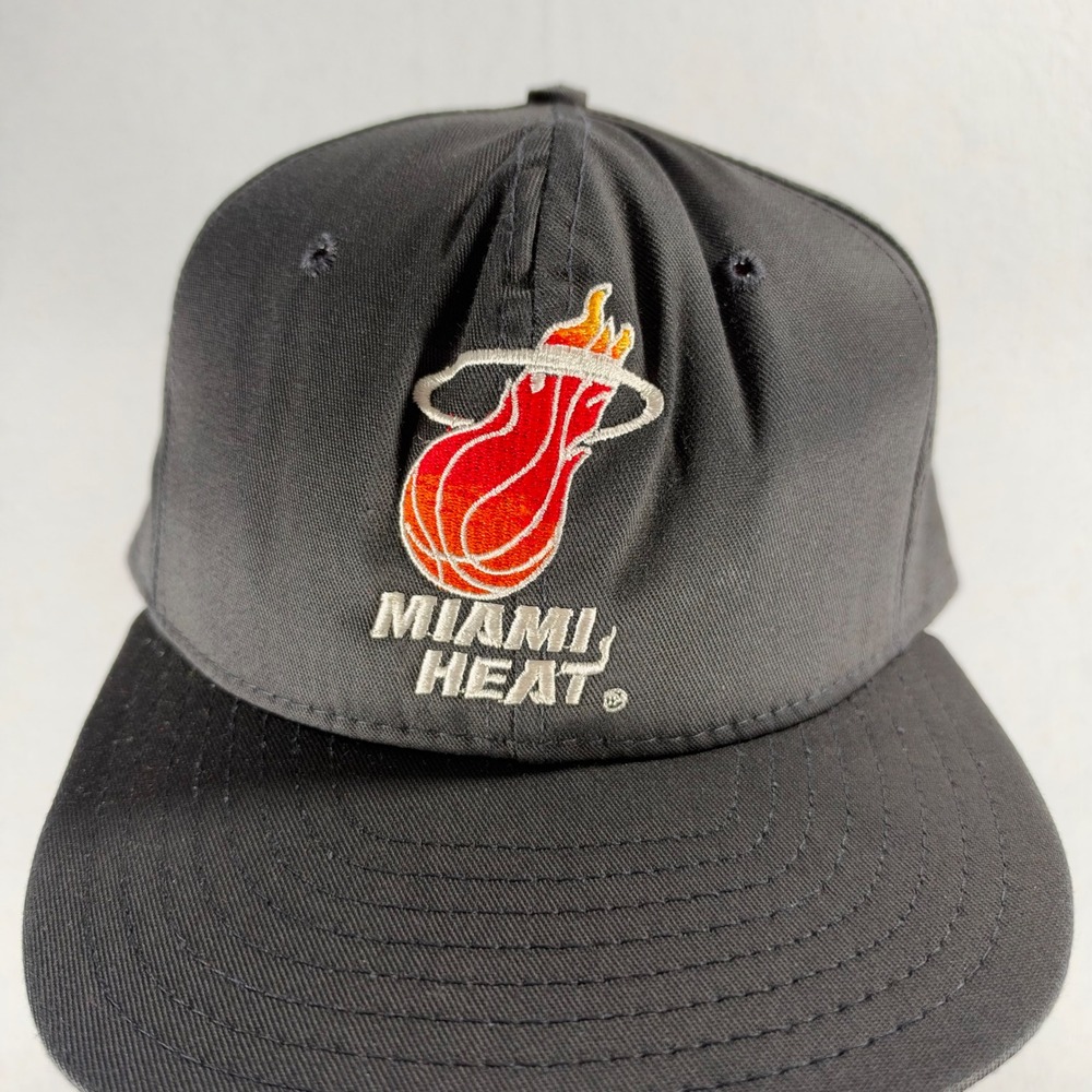 Miami Heat AJD 1990s Vintage NBA Snapback Hat Black Made in USA - Picture 8 of 8